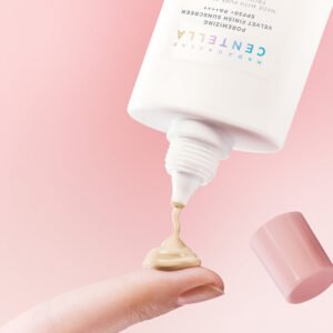 SKIN1004 - Madagascar Centella Poremizing Velvet Finish Sunscreen - additional product view 2 - wholesale